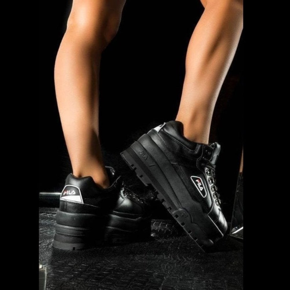 💀💜FILA Womens W 7 BLACK TRAILBLAZER WEDGE SHOES - Picture 2 of 14